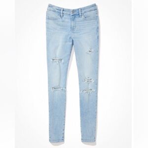 AE NEXT LEVEL CURVY HIGH-WAISTED RIPPED JEGGING Size 10